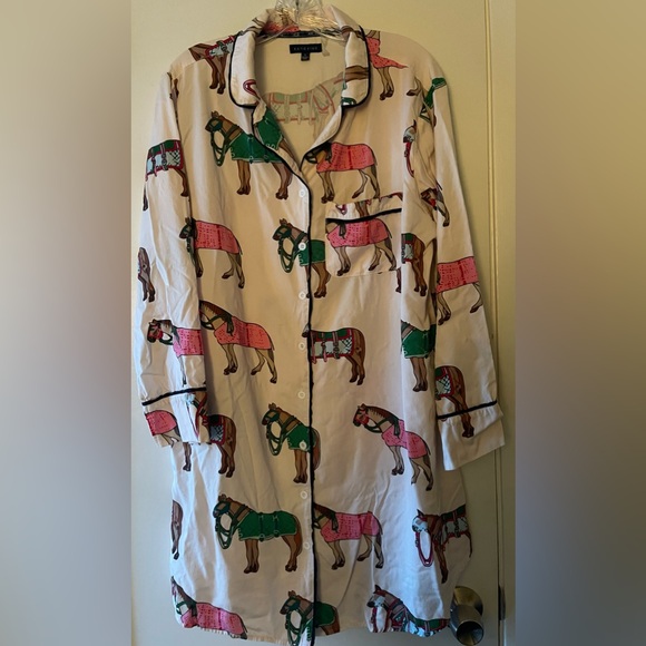 Katie Kime Other - KATIE KIME EQUESTRIAN HORSE THEMED BUTTON FRONT LONG SLEEP PAJAMA SHIRT SIZE LG